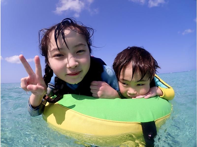 宮古島・2時間【ご家族貸切ウミガメシュノーケルフォトツアー】超お得家族貸切割！高品質写真＆動画付き★追加料金無し★1歳〜OKお子様料金有り！の紹介画像