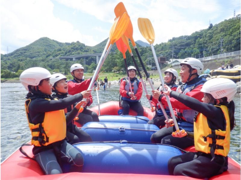 A thorough introduction to Gunma Minakami rafting prices, timings, and recommended experience tours!
