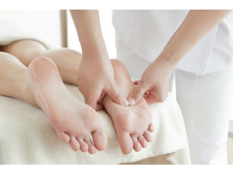[Ebisu] Beautiful skin facial treatment + facial massage + décolleté treatment + hand reflexology + foot reflexology 5 plan 180 minutes ☆の紹介画像