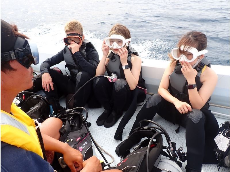 [Okinawa Headquarters/Minna Island or Sesoko Island or Gorilla Chop] Boat fan diving 2 dives! 