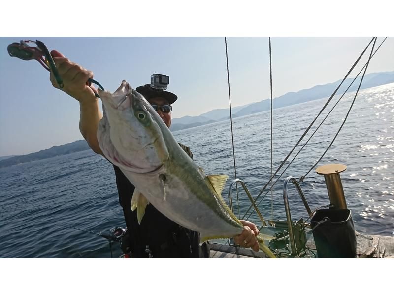 [Wakayama/Susami Town [Charter]] You never know what you can catch! Gomoku fishing (shared)の紹介画像