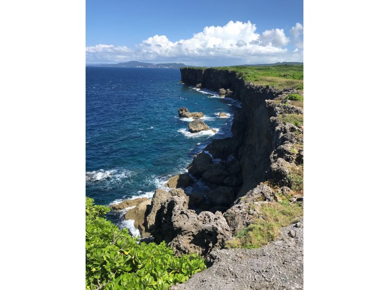 [Okinawa, Ginowan] A different kind of executive experience in Okinawa Sailing Cruiser Yacht - Runs only by the power of the wind! Just near Naha.の紹介画像