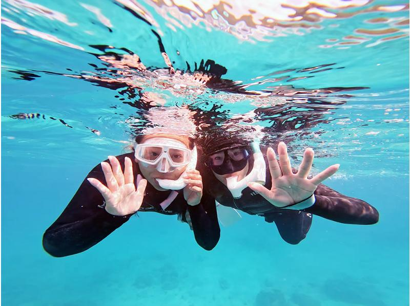 [Enjoy the Amami Sea | Boat Snorkeling Half-Day Tour] Children from 4 years old can participate | Snacks and drinks included | Photos and videos as a gift!の紹介画像