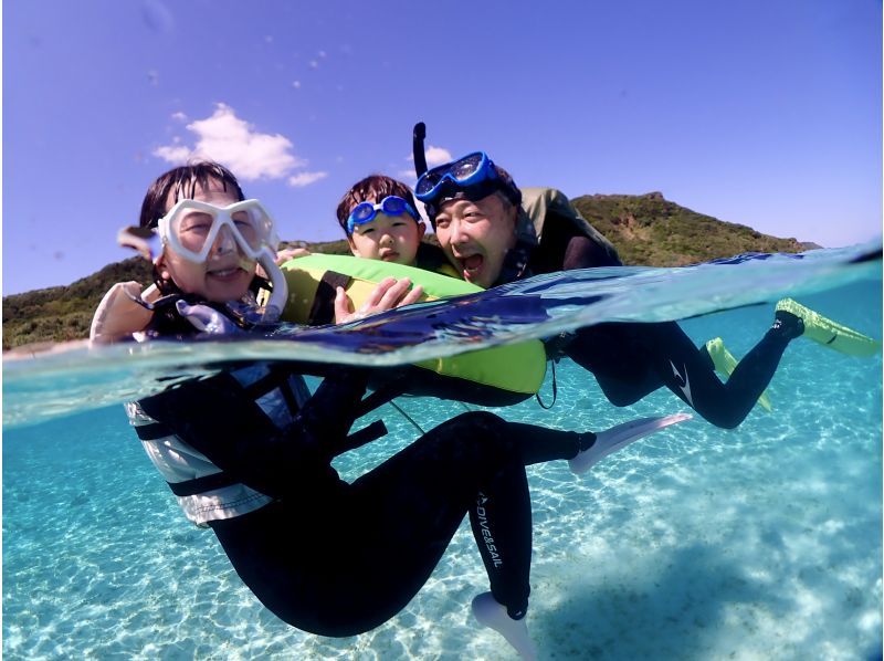 宮古島・ドローン・2時間・貸切【一組限定ドローン付きウミガメシュノーケルフォトツアー】必要機材＆写真・動画付き！絶景とウミガメの癒しをお届けの紹介画像