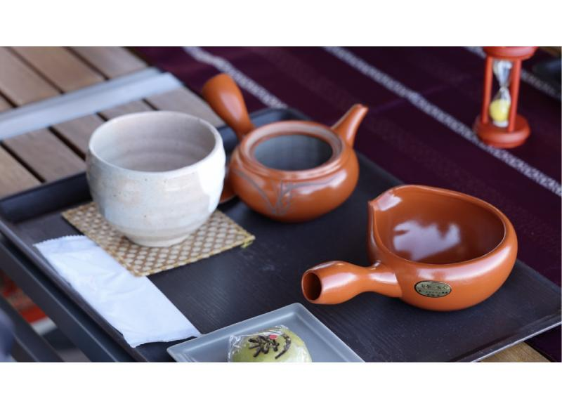 [靜岡/掛川]享用世界農業遺產Chagusaba耕作法的高品質深蒸茶！茶文字之裡東山/掛川的茶園散步和煎茶茶會の紹介画像