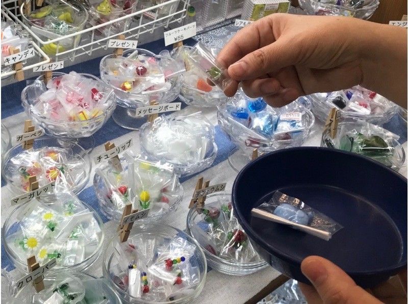 【兵庫・神戸】「LEDグラスボール作り」選べるガラス細工（2個）で旅の思い出を閉じ込めよう！の紹介画像