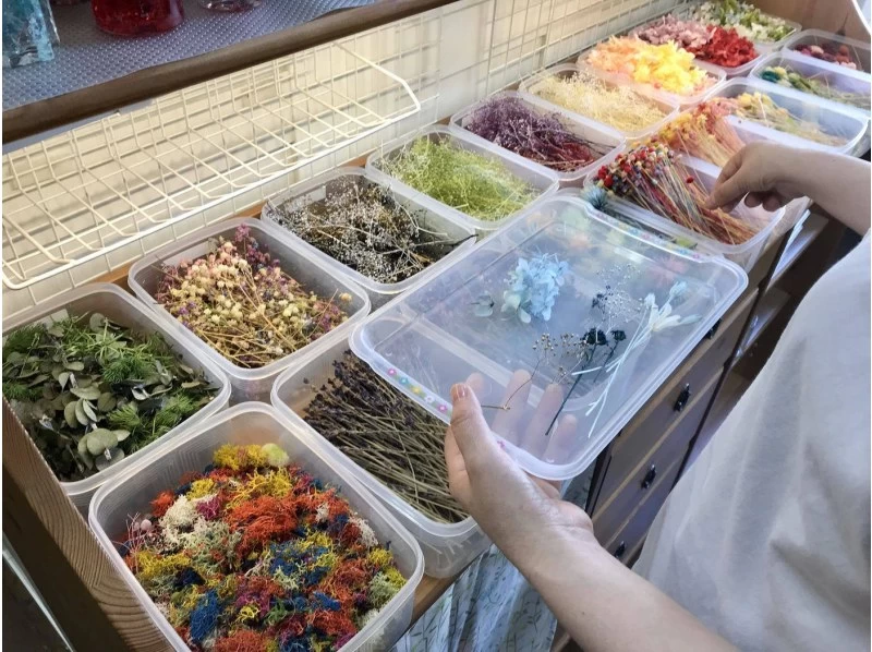 【兵庫・神戸】ふって楽しい「ふるふるスノードーム作り体験」3歳から参加可能♪の紹介画像