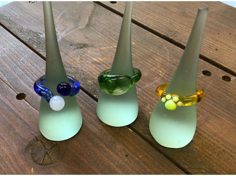 【東京都・高円寺】人気のガラスの指輪作りにカラーリング登場の紹介画像