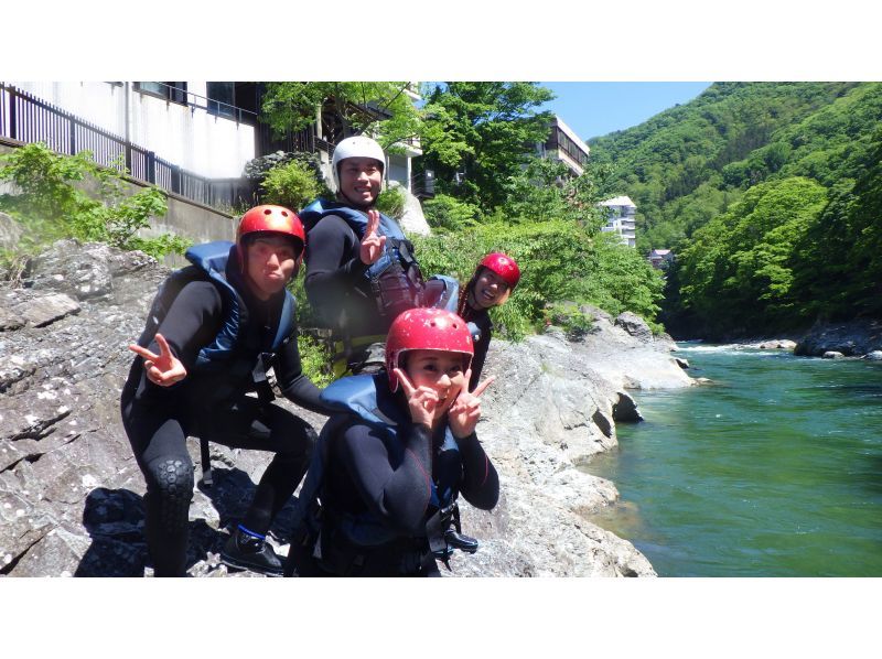 [Gunma/Minakami] Family-only rafting half-day course! A great plan for your family!の紹介画像