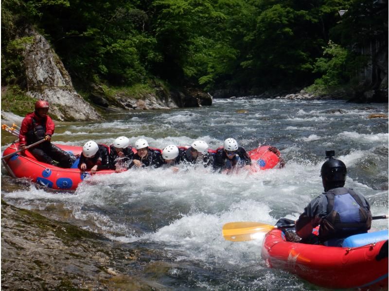 [Gunma/Minakami/Half-day rafting 3 hours] Group discount plan  Free equipment rental