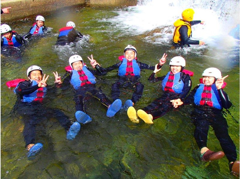 [Gunma/Minakami/Half-day rafting 3 hours] Group discount plan  Free equipment rental