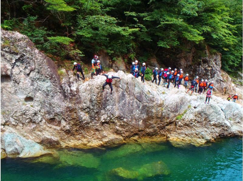 [Gunma/Minakami/Half-day rafting 3 hours] Group discount plan  Free equipment rental