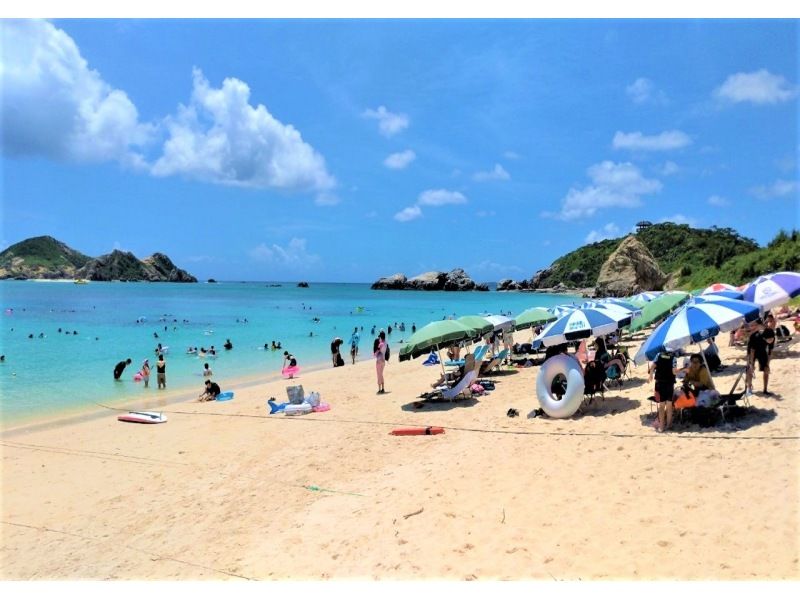 【那覇発／慶良間日帰り】チャータークルーザーで行く！慶良間諸島『渡嘉敷島』海がめシュノーケリングツアーの紹介画像