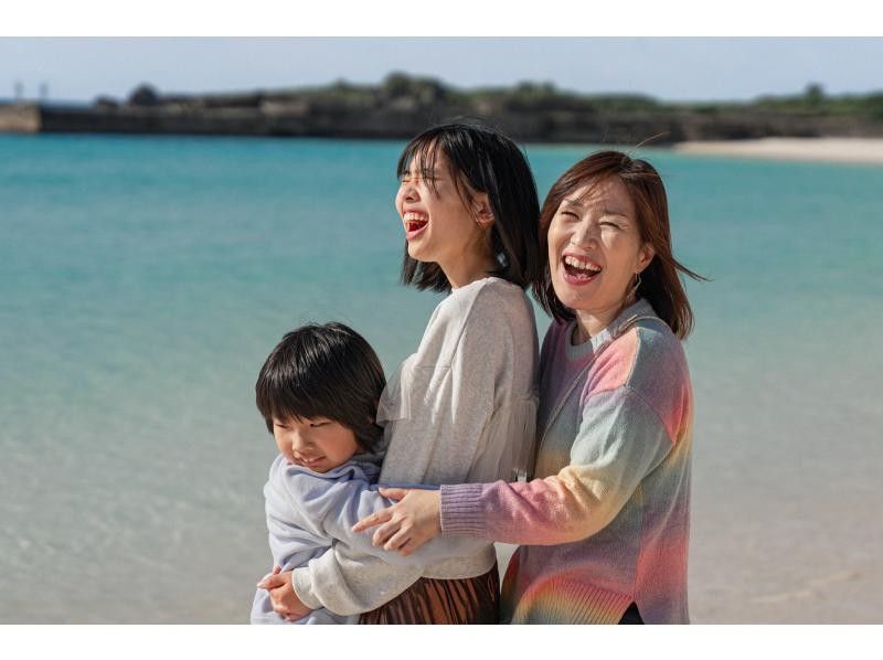 【宮古島 - 早鳥優惠！ 】【拍攝絕美景色】攝影師帶領的海灘攝影之旅の紹介画像