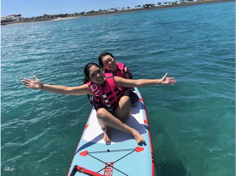 Very popular! You can even go to a deserted island! [From Hamahiga Island, Okinawa] Custom-made marine sports for 3 hours Very popular A greedy and luxurious 3-hour plan! If you're unsure, you can't go wrongの紹介画像