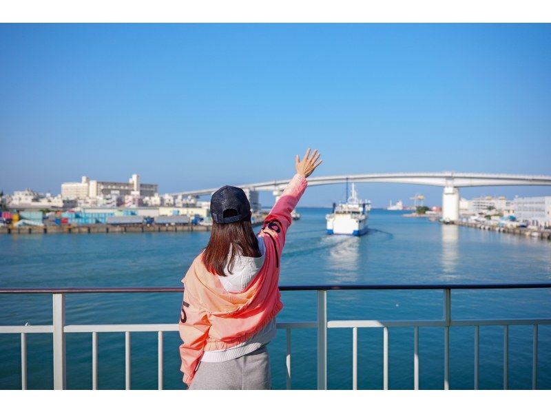 【沖縄・那覇】 慶良間ブルーを堪能するサイクリングツアー＜阿嘉島コース＞の紹介画像