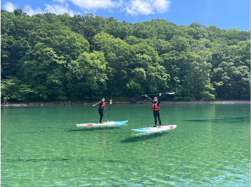 【北海道・支笏湖】水質日本一の湖でプライベートなサップ体験！写真無料プレゼント♪ 初心者大歓迎・社員旅行や研修旅行にも♪の紹介画像