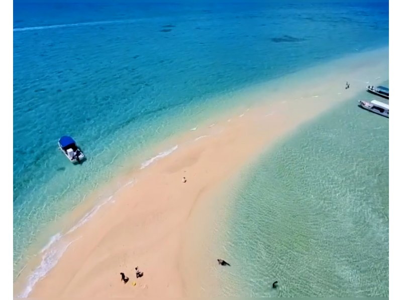 超お得セット★2大人気スポットへ！《写真4K動画・器材＆送迎無料》幻の島＋青の洞窟＋ウミガメ99%シュノーケル★竹富格安券＆ドローン持込可！の紹介画像