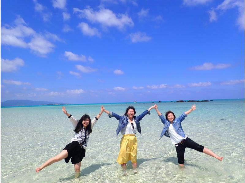 超お得セット★2大人気スポットへ！《写真4K動画・器材＆送迎無料》幻の島＋青の洞窟＋ウミガメ99%シュノーケル★竹富格安券＆ドローン持込可！の紹介画像