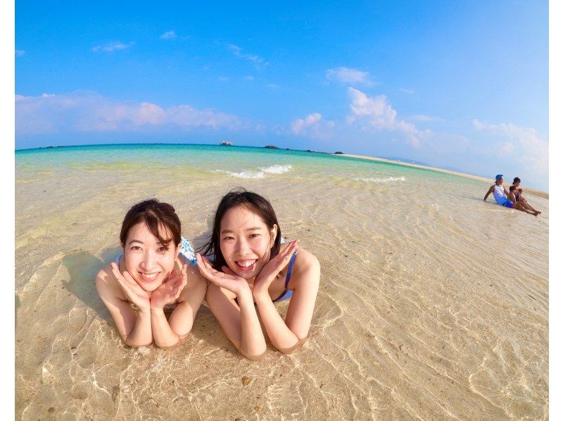 超お得セット★2大人気スポットへ！《写真4K動画・器材＆送迎無料》幻の島＋青の洞窟＋ウミガメ99%シュノーケル★竹富格安券＆ドローン持込可！の紹介画像