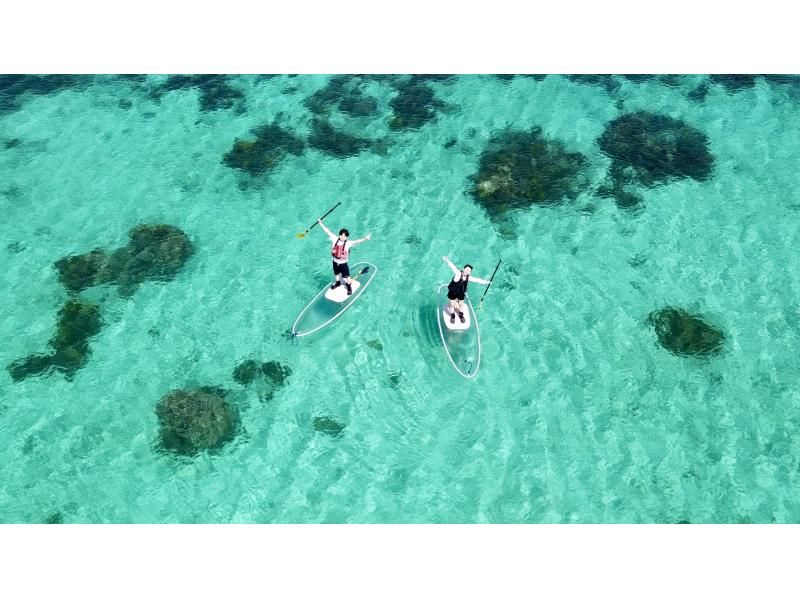 Ishigaki Island's No. 1 spot "Kabira" Clear Sup or Sup [Free high-quality drone video and photography ✖️ SLR ✖︎ GoPro rental available] Private charter also available!の紹介画像