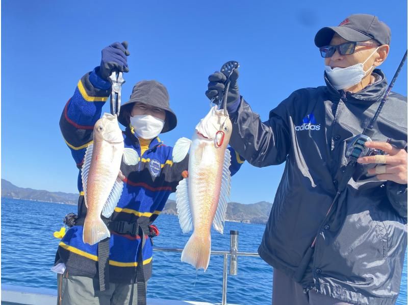 [Ehime, Matsuyama/Uwajima] Experience boat fishing in a topknot?! Date no Tonosama Fishing Empty-handed, beginners welcome, hotel and inn pick-up availableの紹介画像