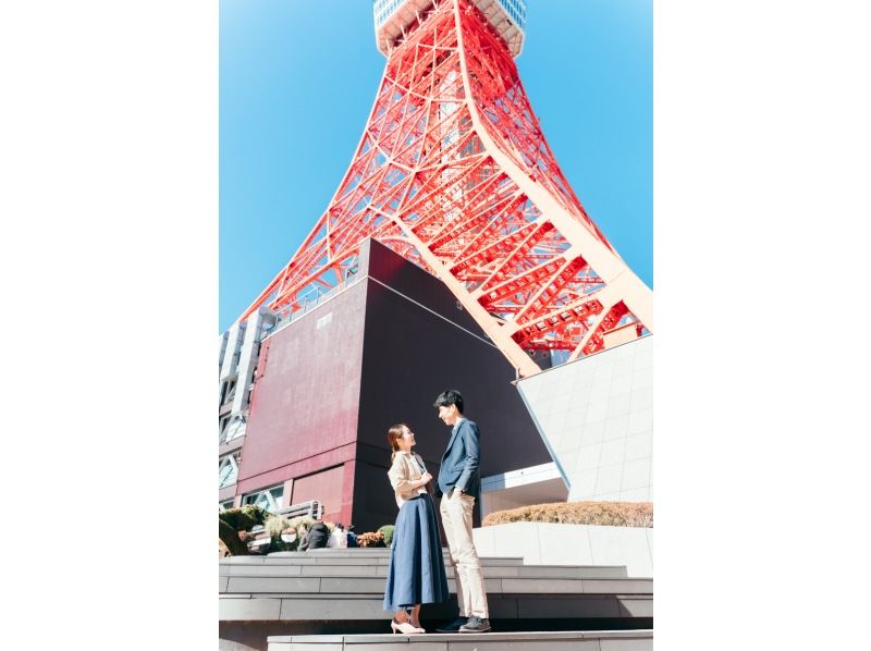 【東京・芝公園】東京タワーをバックにロマンティックな写真を撮ろう！カップル歓迎！の紹介画像