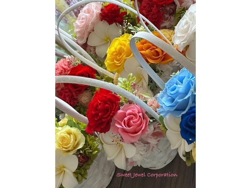 A one-of-a-kind gift. Flower arrangement experience preserved flowerの紹介画像