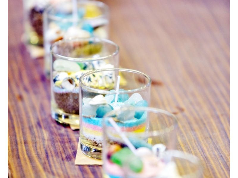 【宮崎・日南/ジェルキャンドル作り】環境教育型プラン：貝殻・シーグラスなどビーチコーミングで探そう！キャンドルに入れて完成させよう！の紹介画像