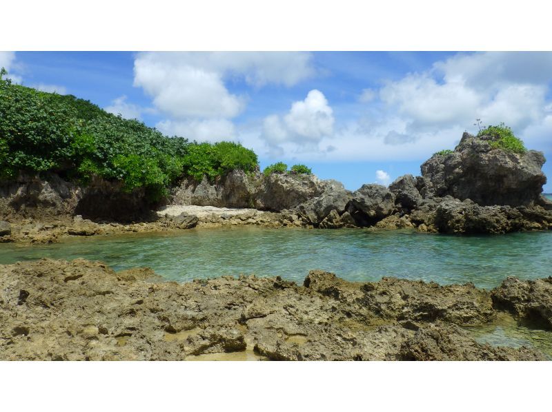 【沖縄・糸満】無人島の海でクリアサップやウェイクボード、バナナボート含む絶叫系で遊びまくろう！10種類のマリンアクティビティ90分遊び放題！の紹介画像