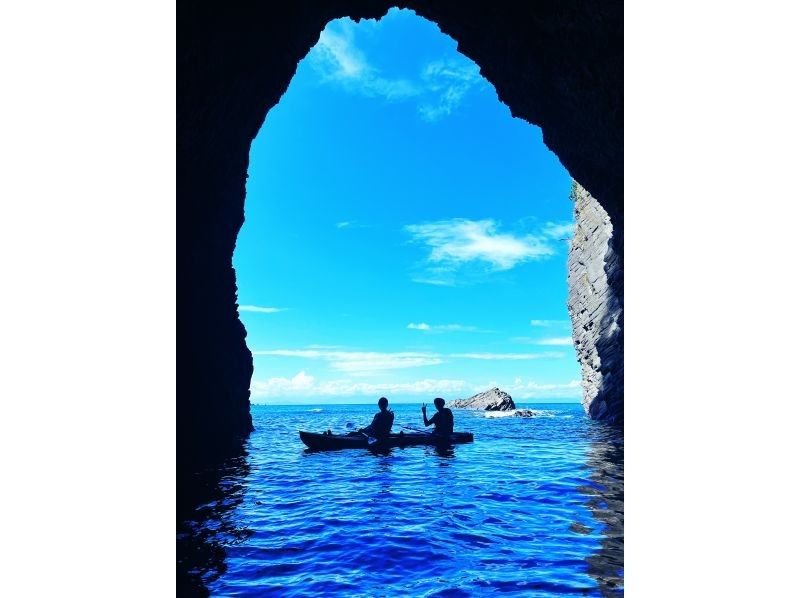 【静岡・西伊豆】伊豆の海でカヤック体験♪お子様もご一緒に！2時間コース＜初心者歓迎＞の紹介画像