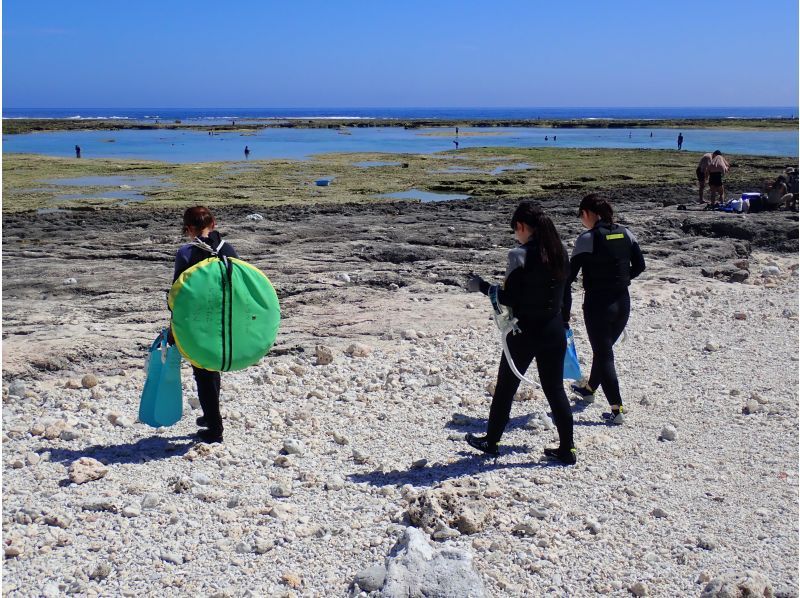【沖縄 糸満から約15分｜学割プラン】海のテーマパーク・天然水族感でウミガメ＆100種以上を探索シュノーケリング｜初心者大歓迎｜当日予約OKの紹介画像