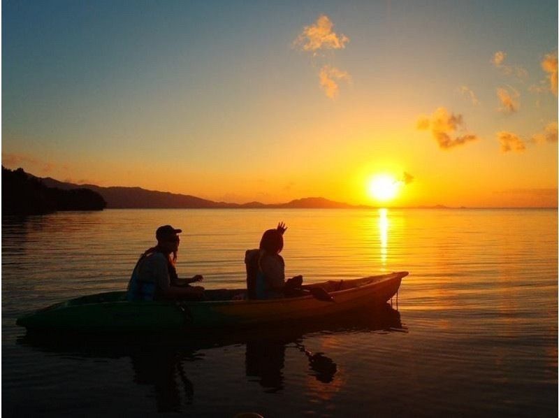 [Ishigaki island ・ One pair of chartered! 】 Impressive sunset! Mangrove & Sunset Kayak!の紹介画像