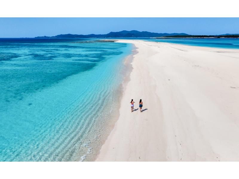 【沖縄・送迎無料】1日1組限定♡貸切フォトジェニックツアー♡ドローン撮影付き！思い出作りのお手伝い⭐︎の紹介画像