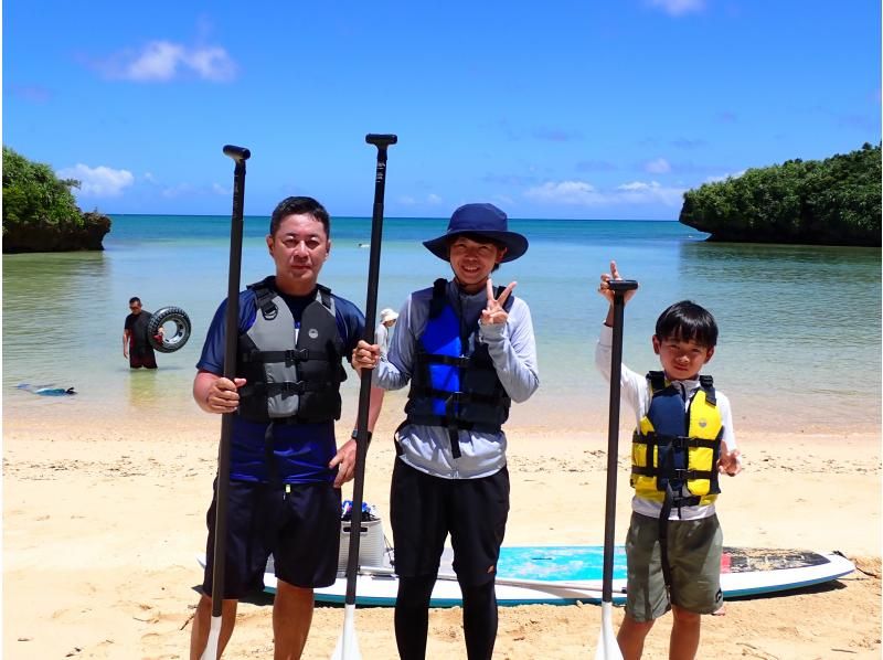 SALE! [Okinawa, Onna Village/Maeda Cape area] Private SUP cruising tour in the ocean with the highest transparency known as Maeda Blueの紹介画像