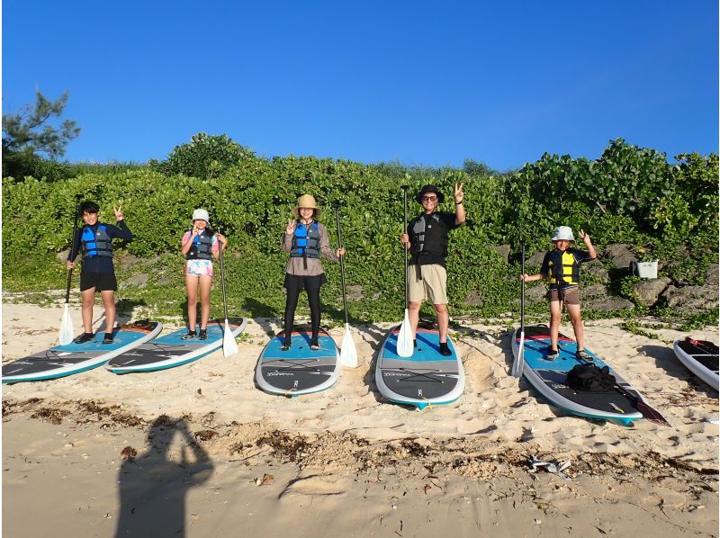 SALE! [Okinawa, Onna Village/Maeda Cape area] Private SUP cruising tour in the ocean with the highest transparency known as Maeda Blueの紹介画像