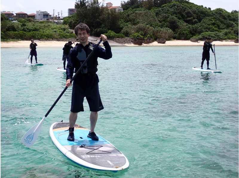 [Okinawa, Onna Village/Maeda Cape area] Enjoy the ocean known as Maeda Blue! Private SUP cruising tourの紹介画像