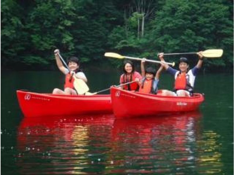 [群馬/志摩]志摩湖SUP和獨木舟一日體驗〜一天內享受志摩湖非常受歡迎的SUP和獨木舟活動！很棒的打包計劃♪の紹介画像