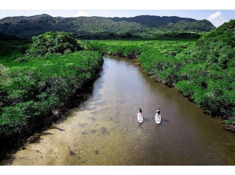 [Ishigaki Island / Limited to one group] Natural Monument "Fukido River" Mangrove & Sunset SUP/Kayak! First time in Ishigaki Island! Mangrove drone photography included!の紹介画像