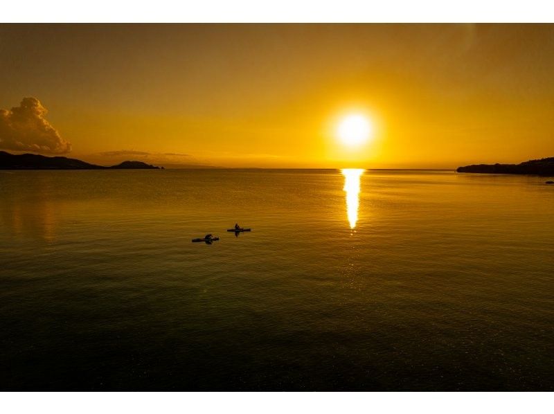 [one group per day - SUP/Kayak] Ishigaki Island's first! Superb sunset & natural monument mangrove