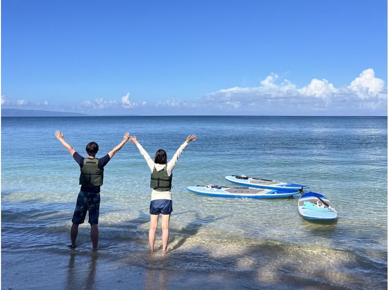 【石垣島】透明度抜群の海でSUPで遊ぼう！1組様完全貸切！女性ガイドが担当/送迎・写真込み/シャワーあり/手ぶら参加◎