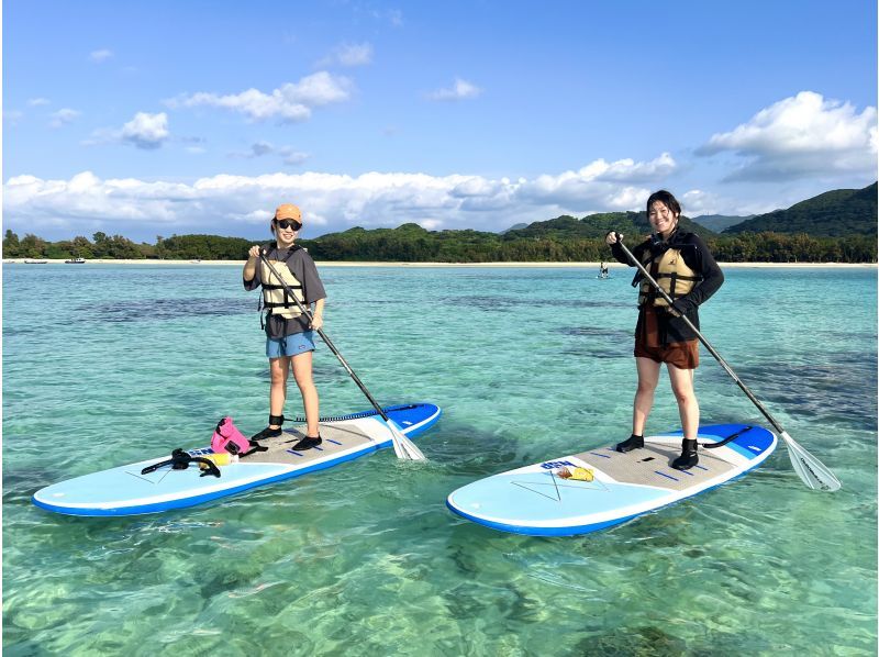 SALE！【石垣島】半日でSUP＆シュノーケリング！初心者の方も安心の1組様貸切！女性ガイドが担当/送迎・写真込/手ぶら参加◎の紹介画像