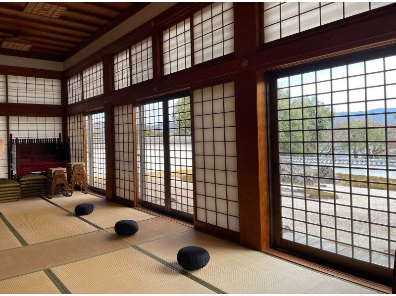 [Kita-ku, Kyoto] Zen meditation experience session: Learn the wisdom of "Zen" from a monk and put it to good use x "Gratitude notebook session"の紹介画像
