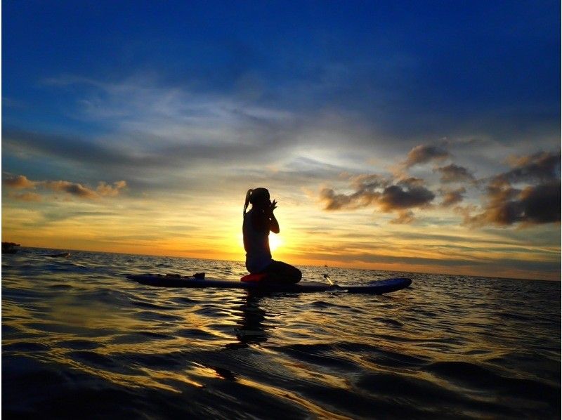 Same-day reservations welcome ★ [Okinawa, Onna Village] Spectacular sunset SUP cruise! Ultimate relaxation, beginners welcome, GoPro footage giftの紹介画像