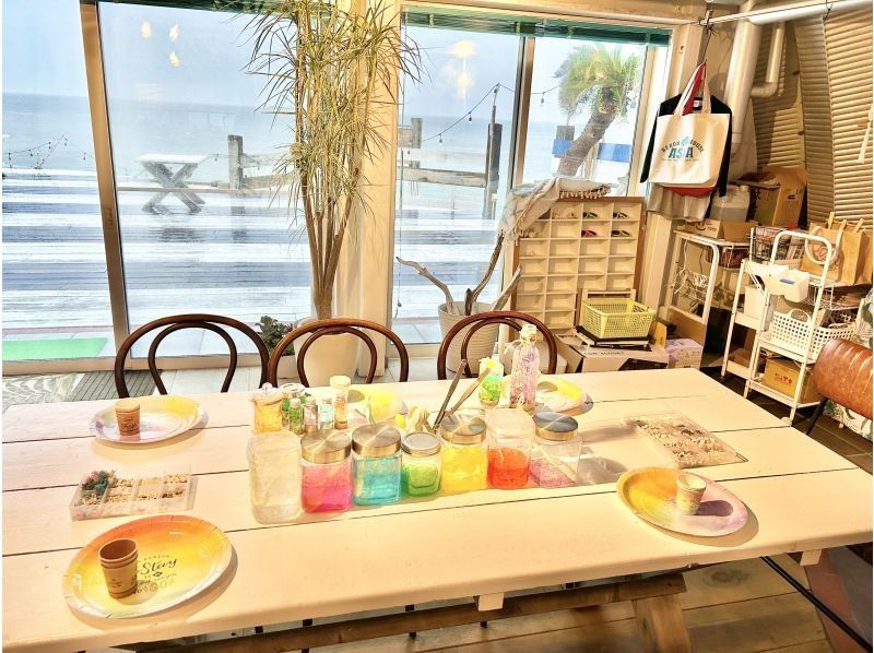 [Aichi, Minamichita] Sand glass making experience while watching the sea