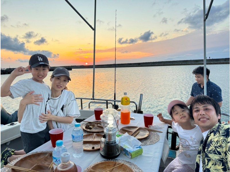 オープン記念！！【宜野湾マリーナ】夕方から完全貸切チャーター船で五目釣り&サンセットBBQ大満足プラン！の紹介画像