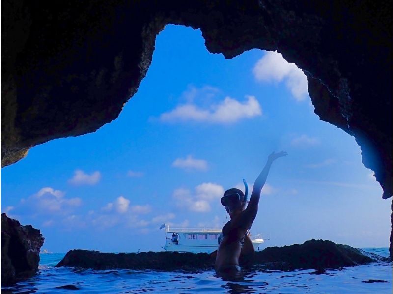 [Miyakojima/Irabujima] Pick-up service available! Blue cave "Sapphire Cave" exploration & snorkeling & stunning beach SUP/canoeing ★ Free photo data! SALE!の紹介画像