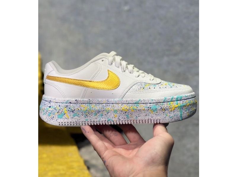 カスタムスニーカー様 大阪福島区】スニーカーペイント体験 自分だけのカスタムスニーカーを