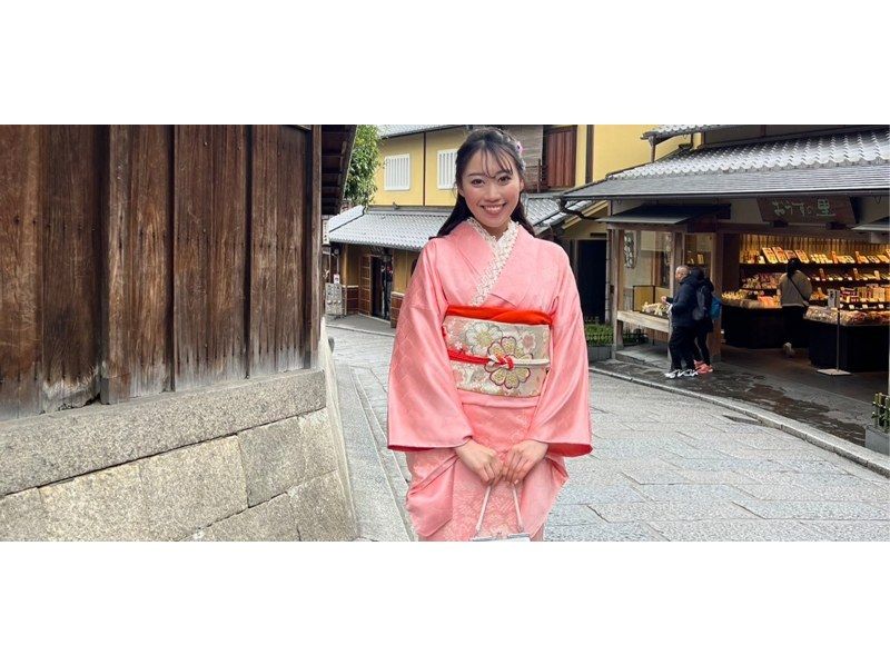 [Kyoto, Kiyomizu-dera Temple] *Former formal kimono rental service | Beautiful attire for special occasions * Popular tourist destinations, Kodai-ji Temple and Kiyomizu-dera Temple are also nearby ♪の紹介画像