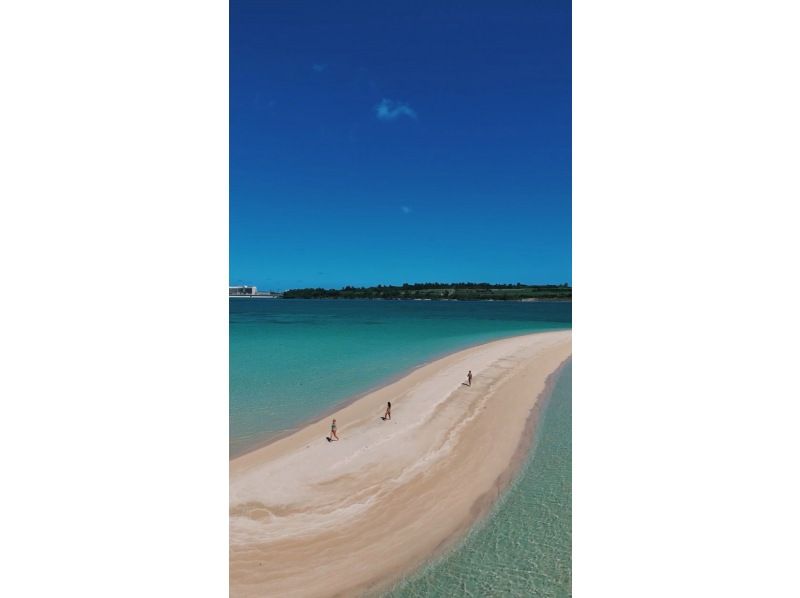 [Okinawa, Miyakojima] Lowest price! Landing by boat! Tour of the mystical sandy beach "Yuni Beach" A tour that everyone from small children to the elderly can enjoy safely! Tour time is about 1 hour!の紹介画像